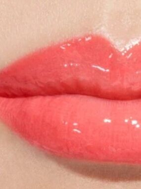 ⚡️❤️Chanel Rouge Coco Nectar Gloss